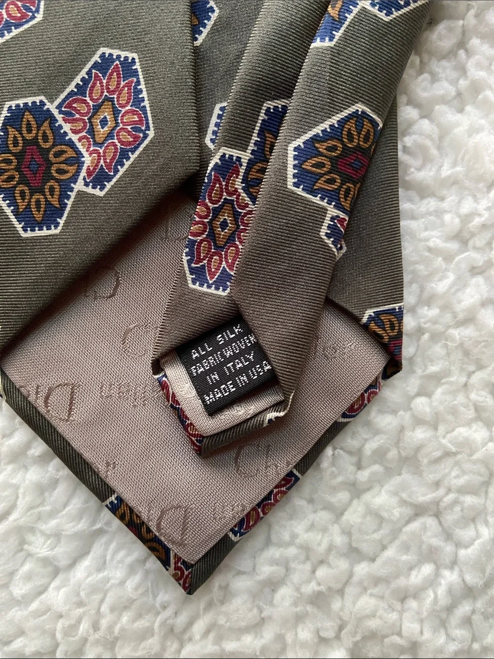 **BUNDLE DEAL** 5 Men’s Silk Ties Including Tommy Bahama NWT